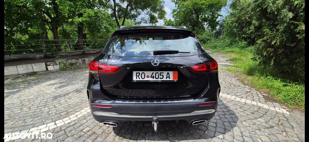 Mercedes-Benz GLA 250 e - 3