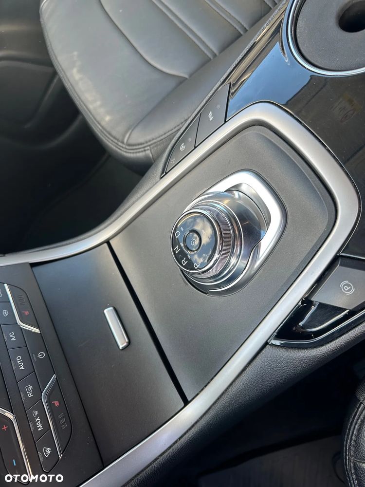 Ford Galaxy - 13