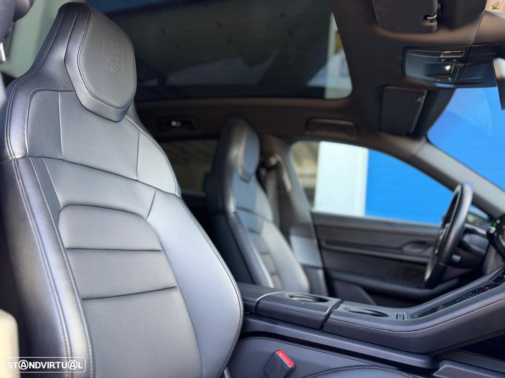 Porsche Taycan Cross Turismo 4S - 45