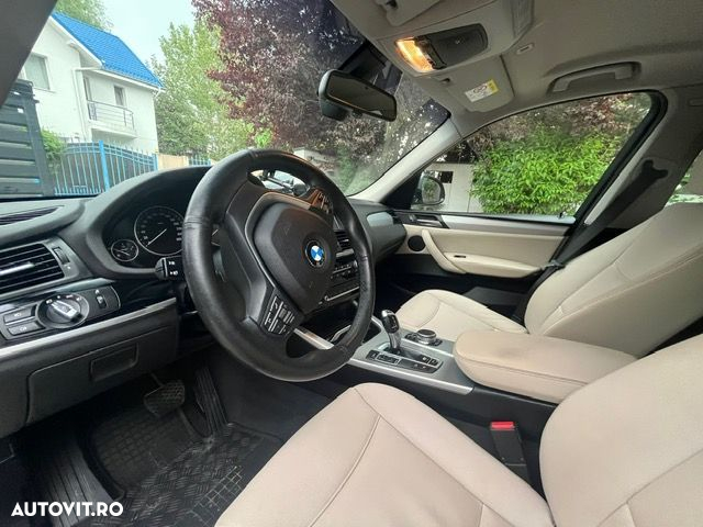 BMW X3 xDrive20d AT xLine - 16