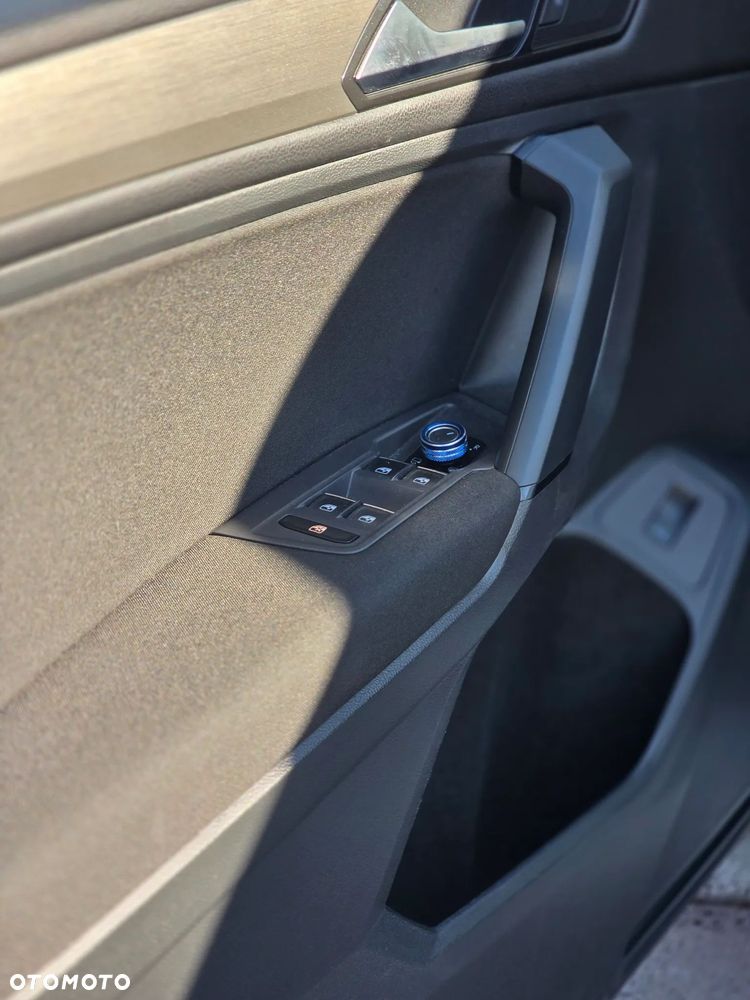 Volkswagen Tiguan Allspace - 18