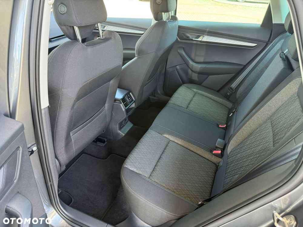 Skoda Karoq 2.0 TDI SCR 4x2 Style - 10