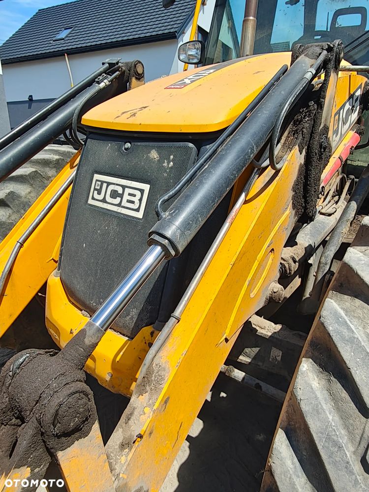 JCB 4CX Eco - 21