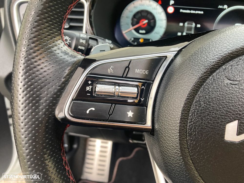 Kia ProCeed 1.6 T-GDI DCT7 OPF GT - 18