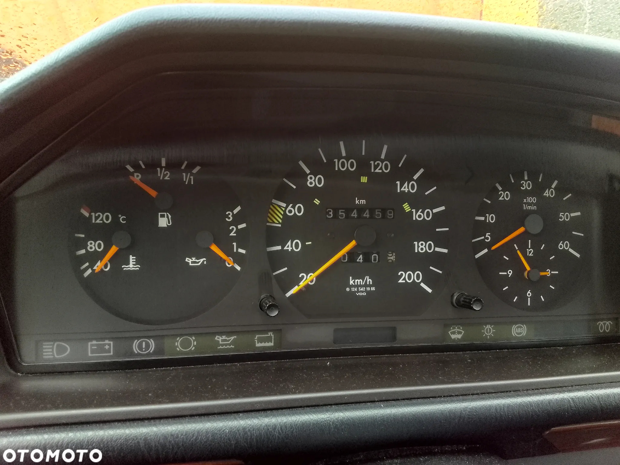 Mercedes-Benz W124 (1984-1993) - 23