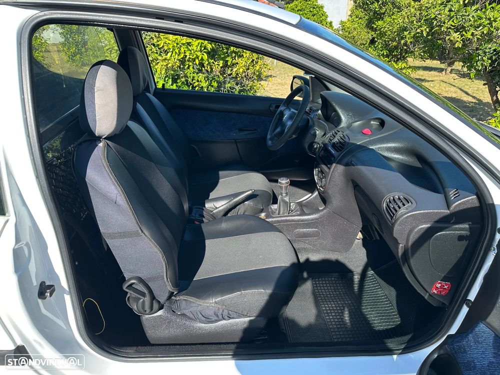 Peugeot 206 1.9 XAD - 25