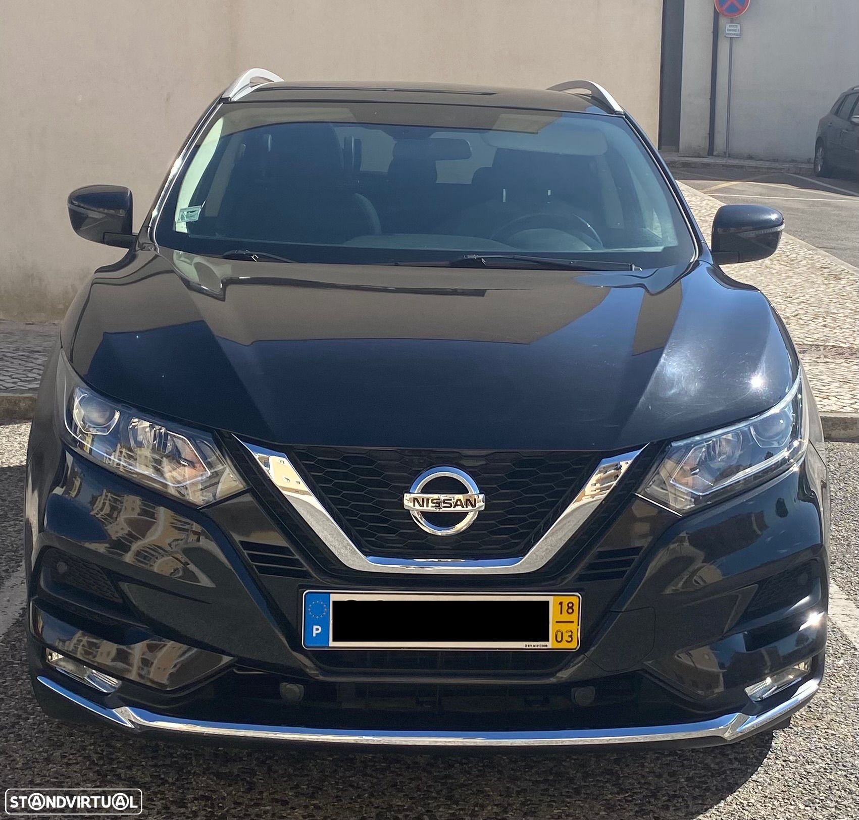 Nissan Qashqai 1.5 dCi N-Connecta Business - 1