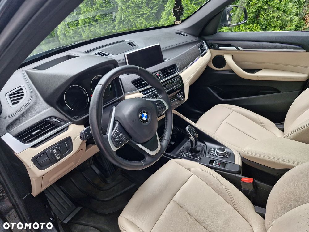 BMW X1 - 8