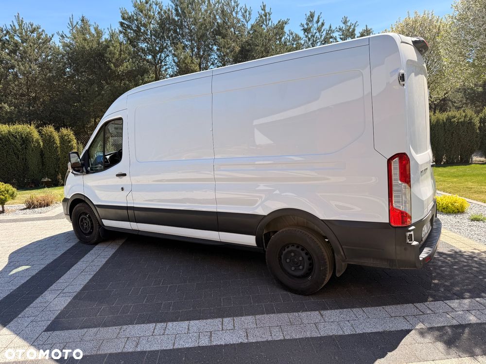 Ford Transit - 25