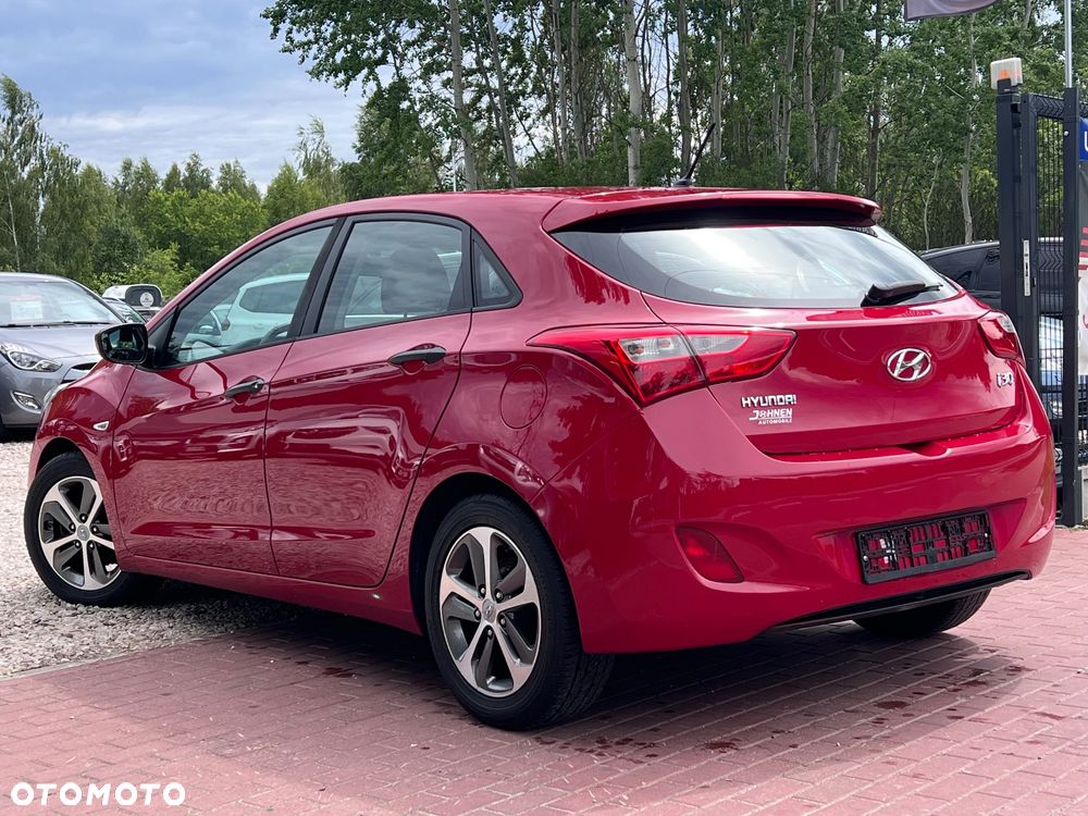 Hyundai i30 1.4 Classic - 9