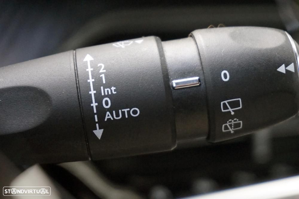 Peugeot 2008 1.2 PureTech GT Line - 16