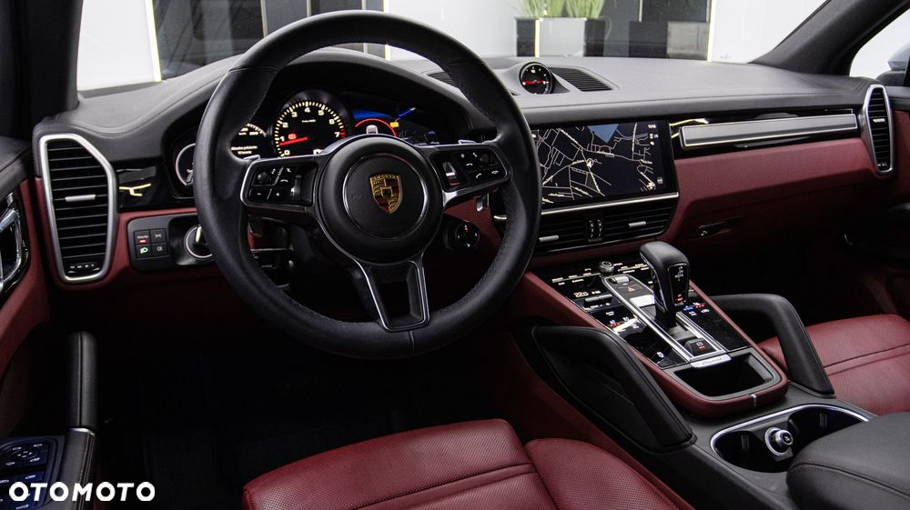 Porsche Cayenne Platinum Edition - 14