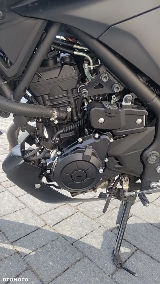 Yamaha MT - 7