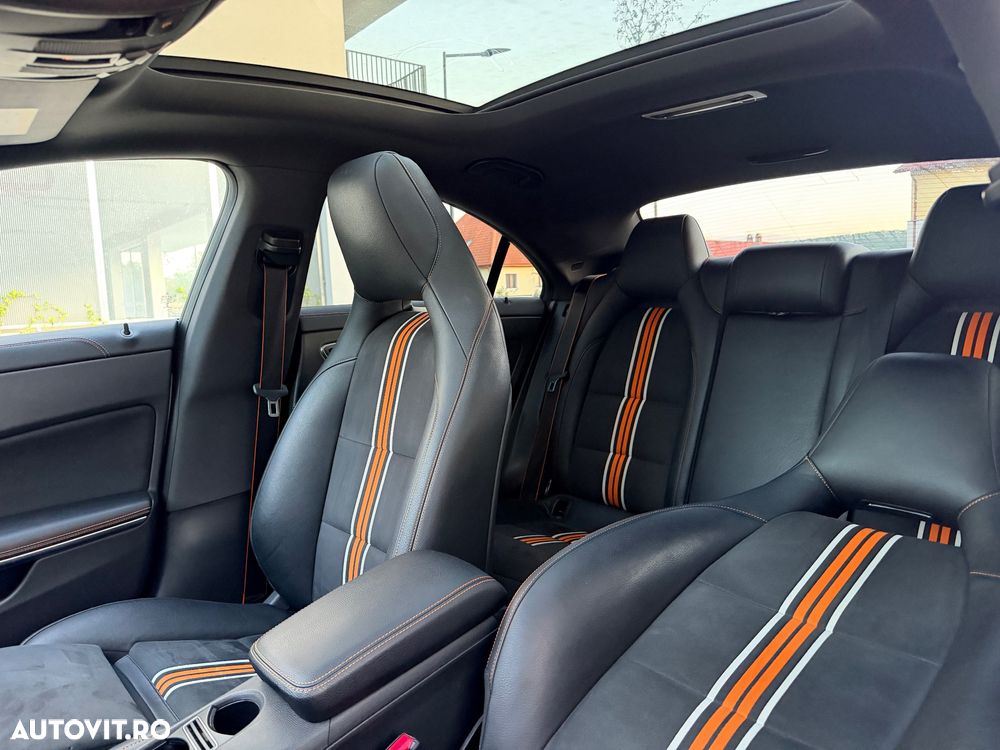 Mercedes-Benz CLA 200 - 12