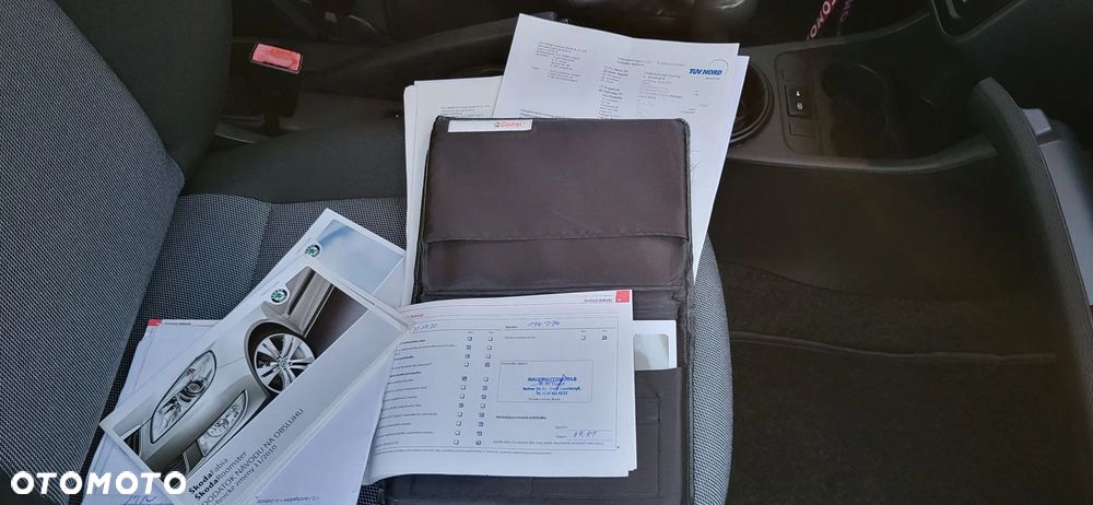 Skoda Fabia 1.2 HTP Ambiente - 29