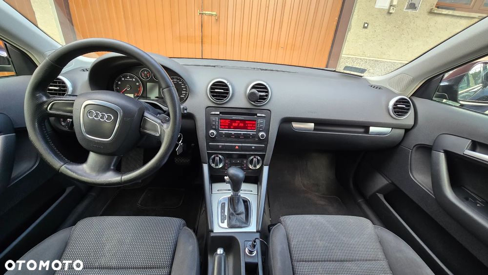 Audi A3 Sportback 1.8 TFSI S tronic Ambition - 5