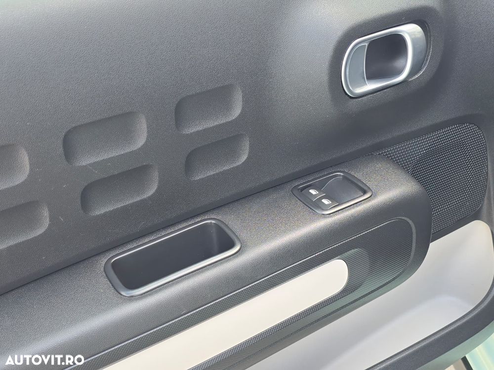 Citroën C3 1.2 PureTech BVM Live - 6