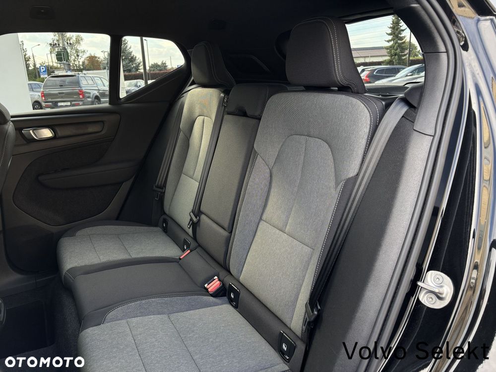 Volvo XC 40 - 21