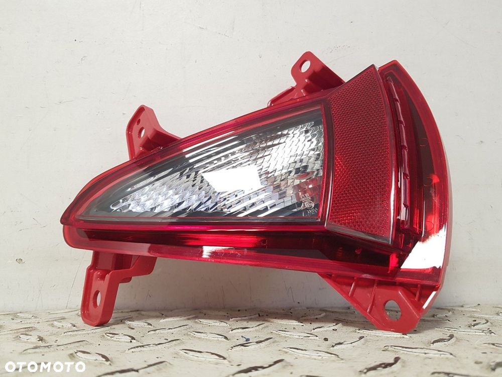 BARDZO ŁADNA ORYGINALNA LAMPA PRAWA TYLNA KIA SPORTAGE V 5 21-25 PRZECIWMGIELNA TYŁ 92406R2000 - 6