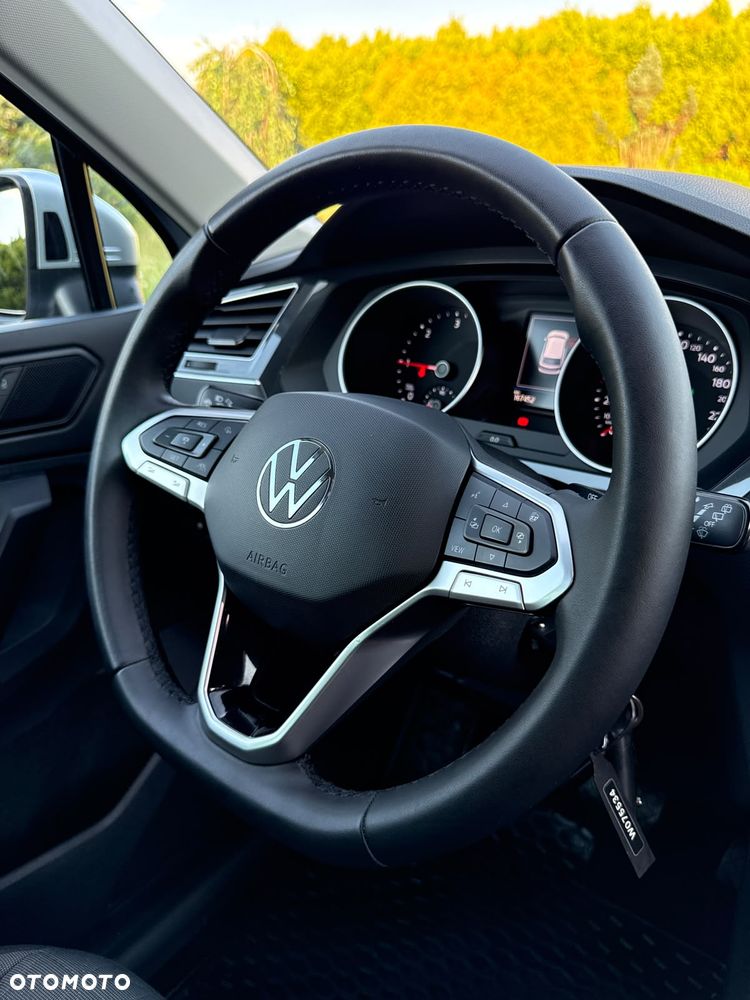 Volkswagen Tiguan 2.0 TDI SCR 4MOTION DSG Move - 12