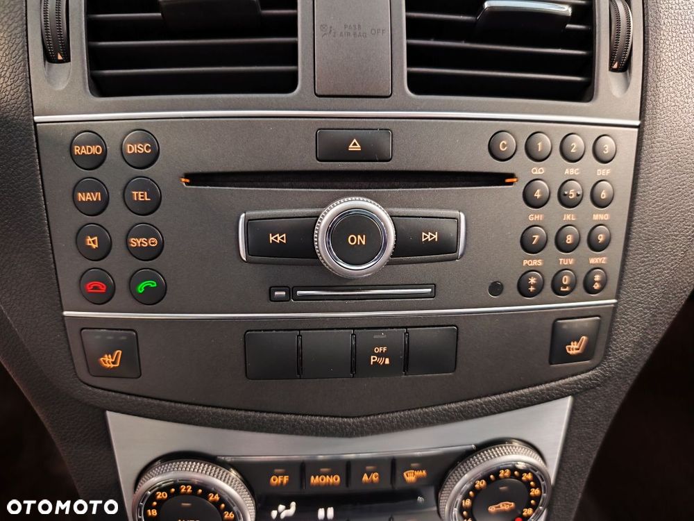 Mercedes-Benz Klasa C 200 CDI BlueEff Avantgarde - 12