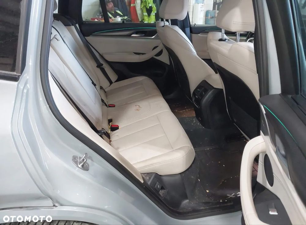 BMW X3 xDrive30i M Sport - 11