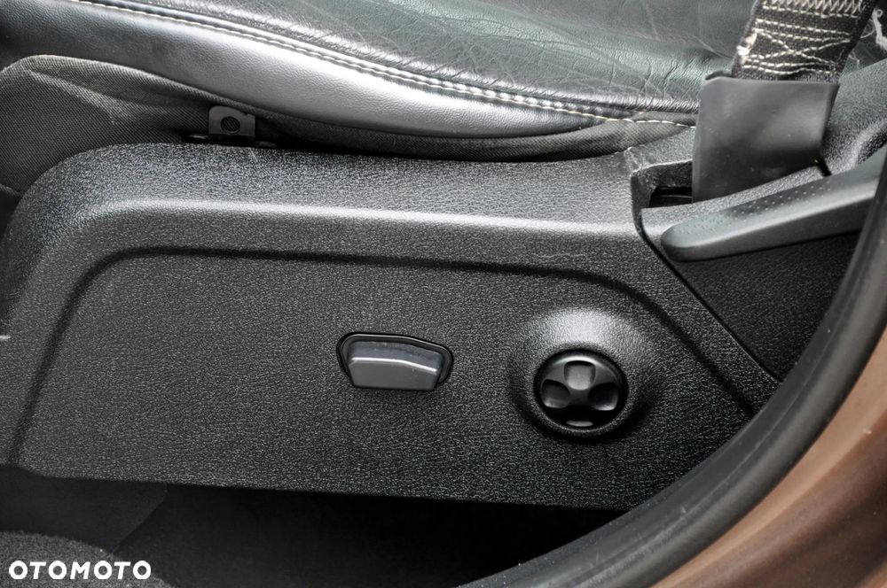 Fiat Freemont 2.0 Multijet 16V DPF Automatik Allrad Urban - 29