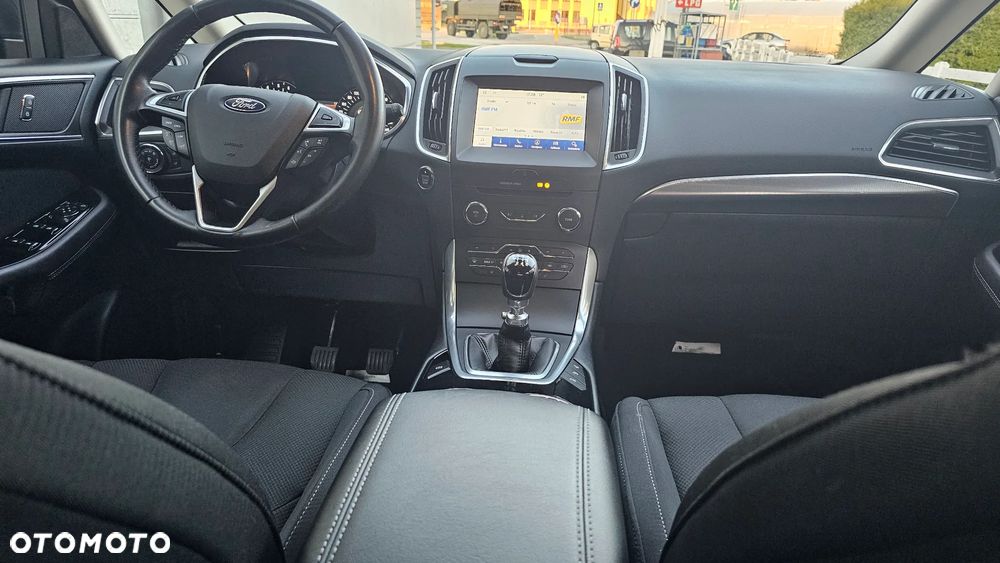 Ford S-Max 2.0 EcoBlue Titanium - 34