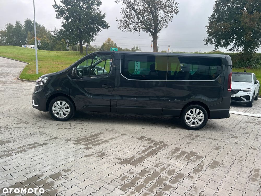 Renault Trafic - 2