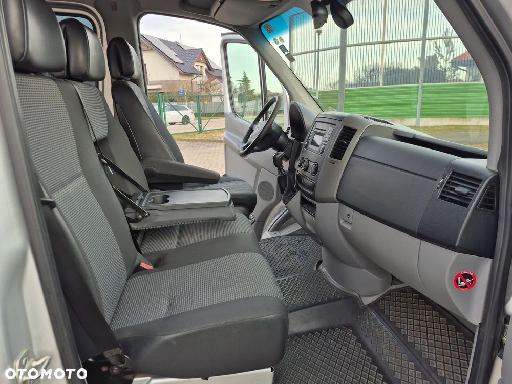 Mercedes-Benz Sprinter 906.255 - 19