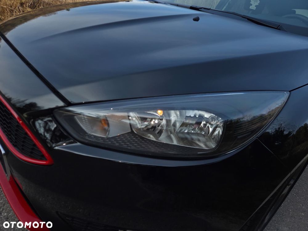 Ford Focus 1.0 EcoBoost ST-Line Red ASS - 25