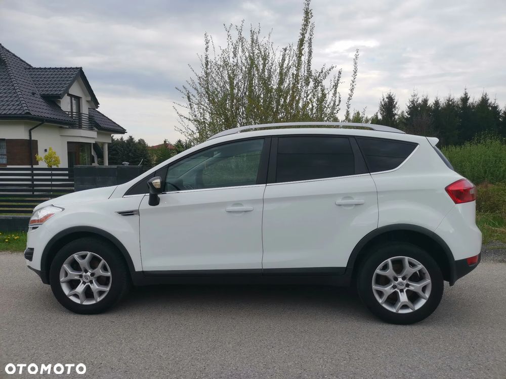 Ford Kuga 2.0 TDCi 2x4 Titanium - 1