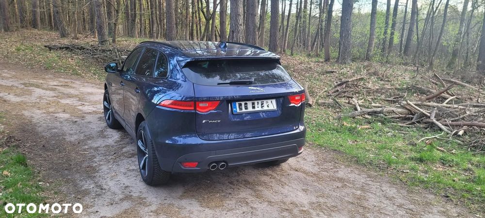 Jaguar F-Pace 2.0 i4D AWD Prestige - 3