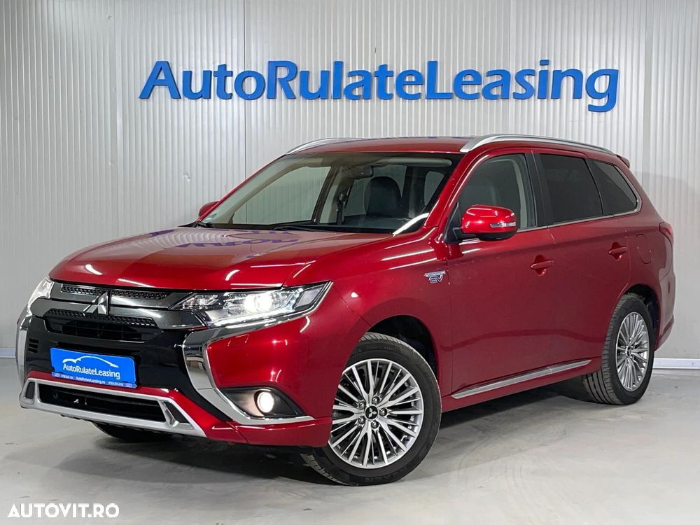 Mitsubishi Outlander 2.4 4WD Plug-In Hybrid - 1