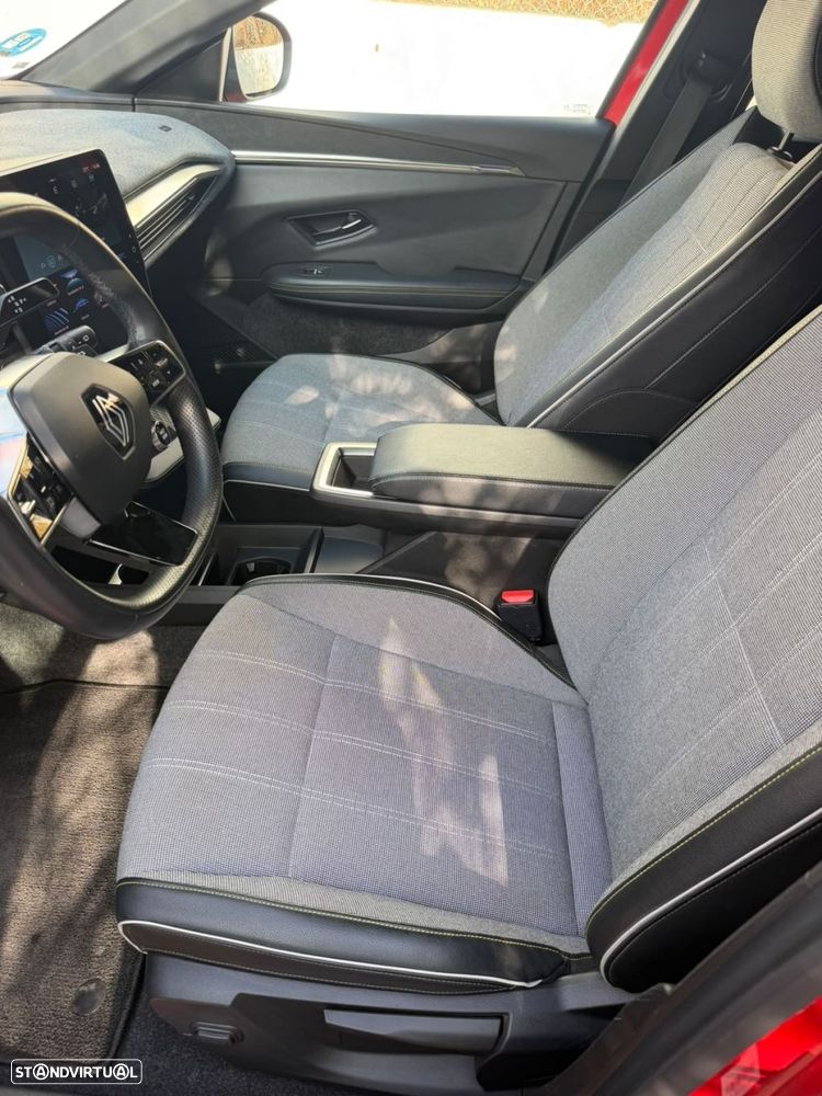 Renault Mégane E-Tech EV40 130hp standard charge Equilibre - 22