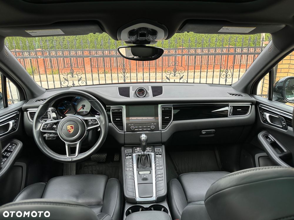 Porsche Macan S - 19