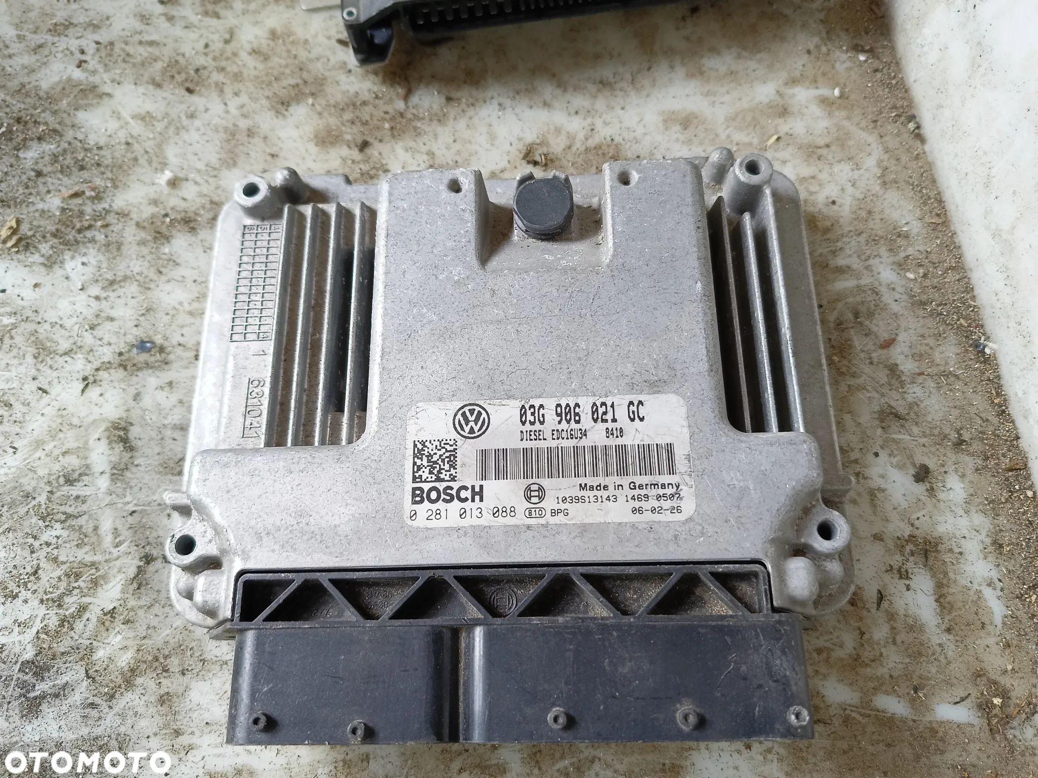 Sterownik silnika VW TOURAN 2.0TDI 03G906021GC - 1