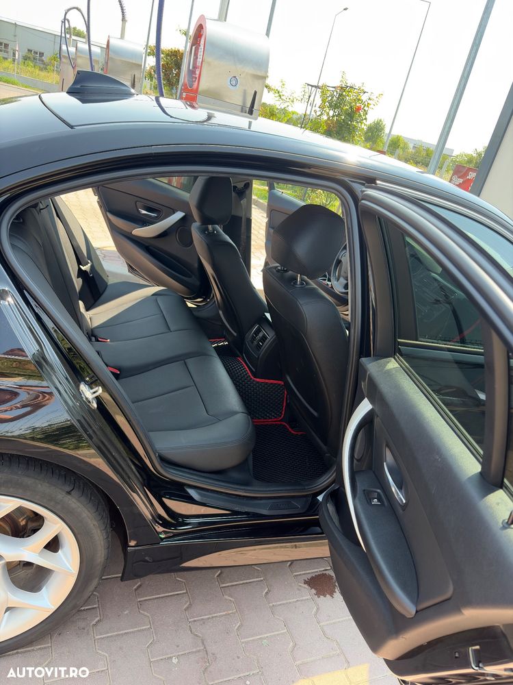 BMW Seria 3 318d M Sport - 10