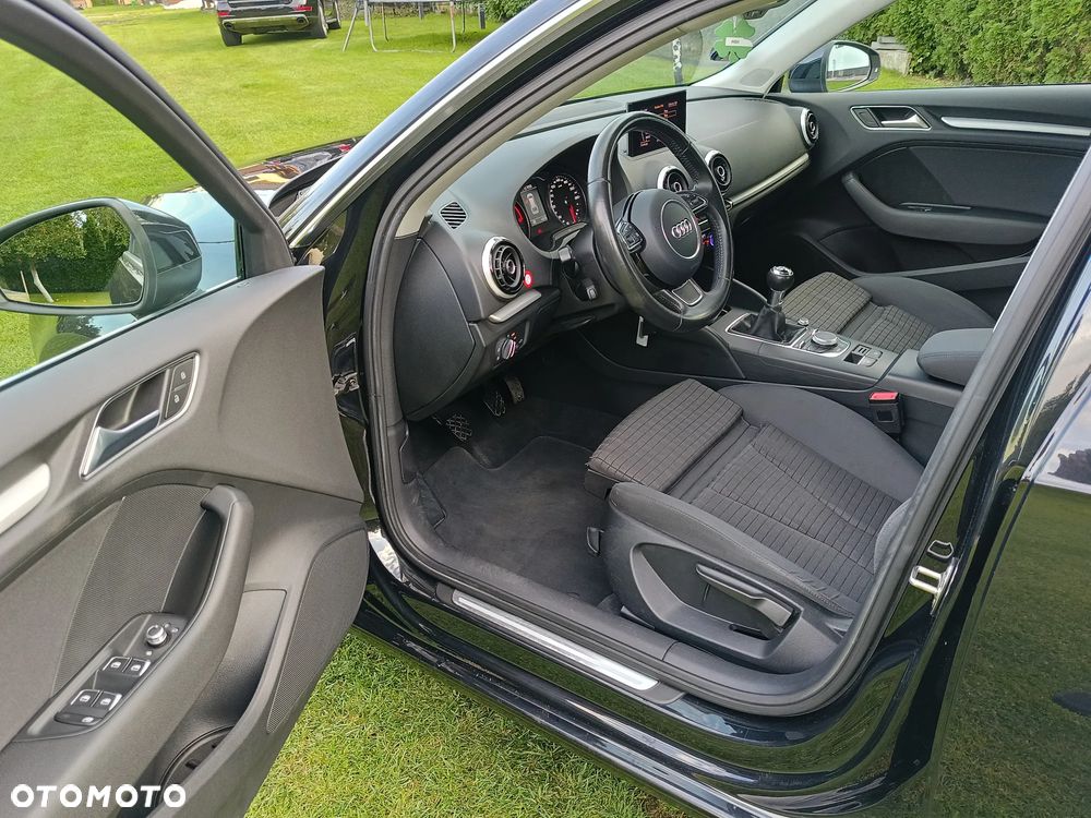 Audi A3 Sportback 2.0 TDI Ambition - 8