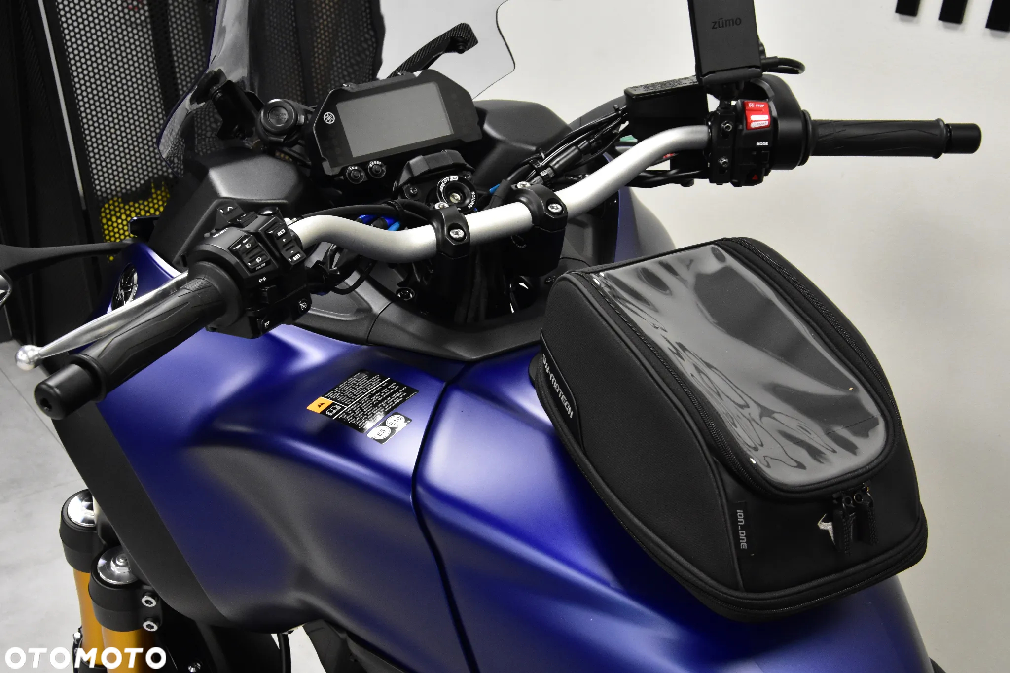 Yamaha NIKEN - 17