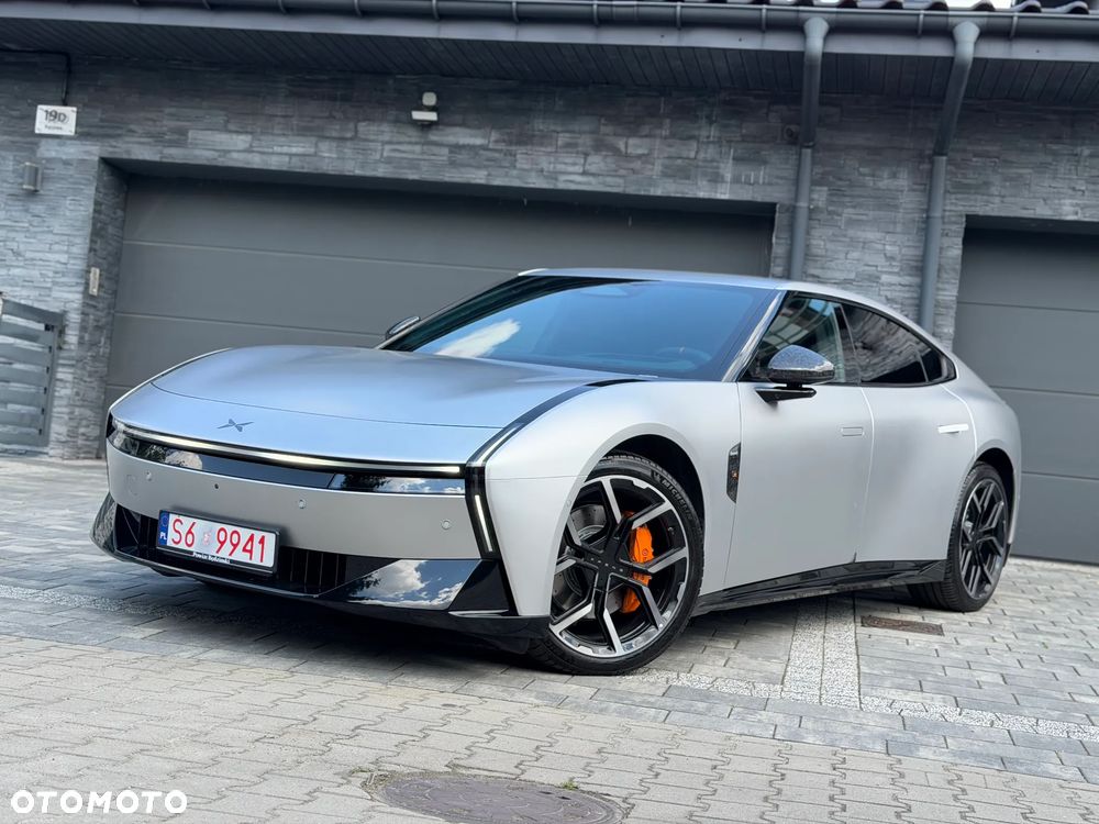 XPeng P7 - 3