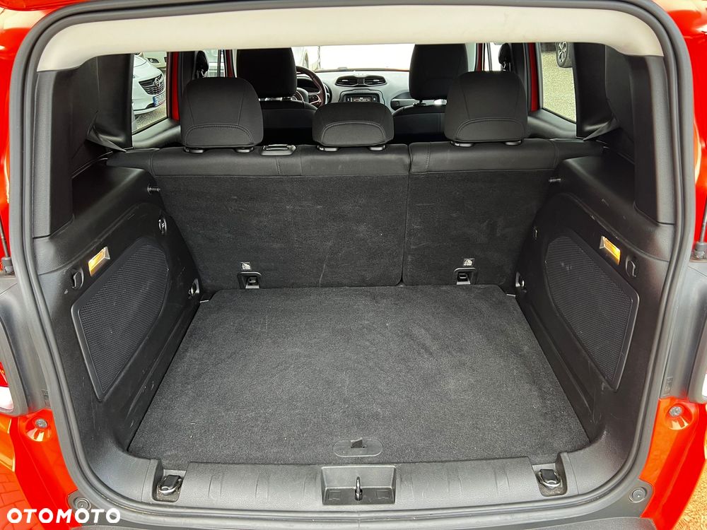 Jeep Renegade 1.4 MultiAir DSG Limited - 23