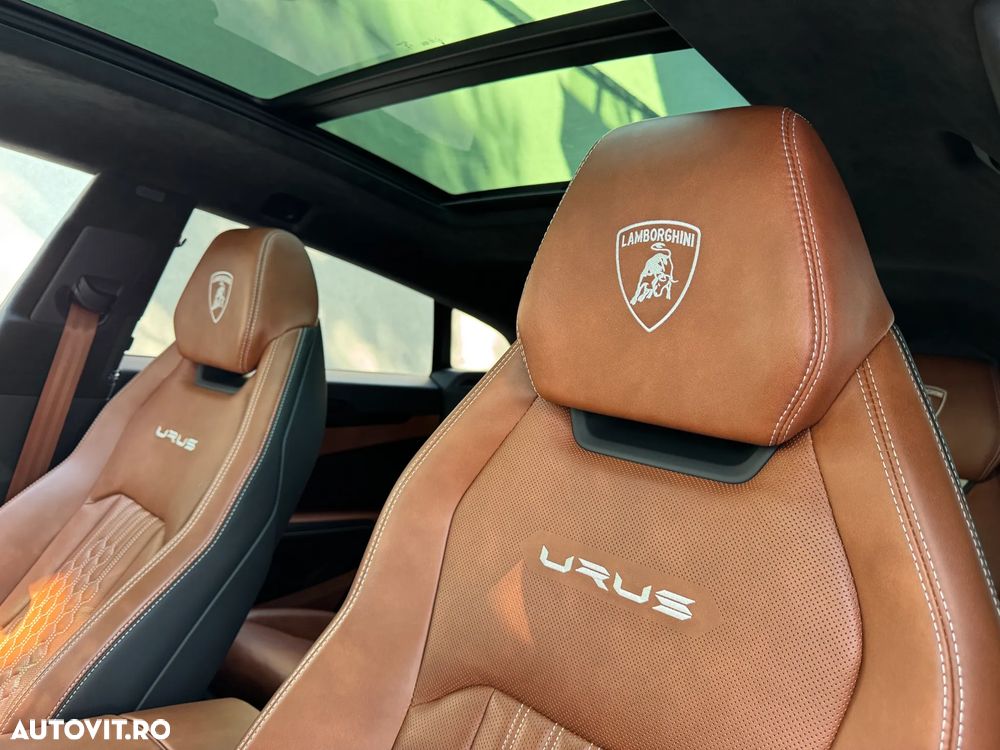 Lamborghini URUS - 9