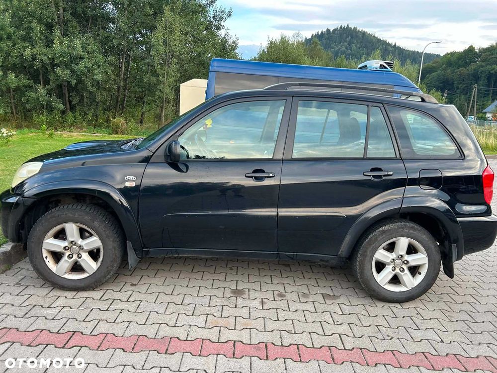 Toyota RAV4 - 4