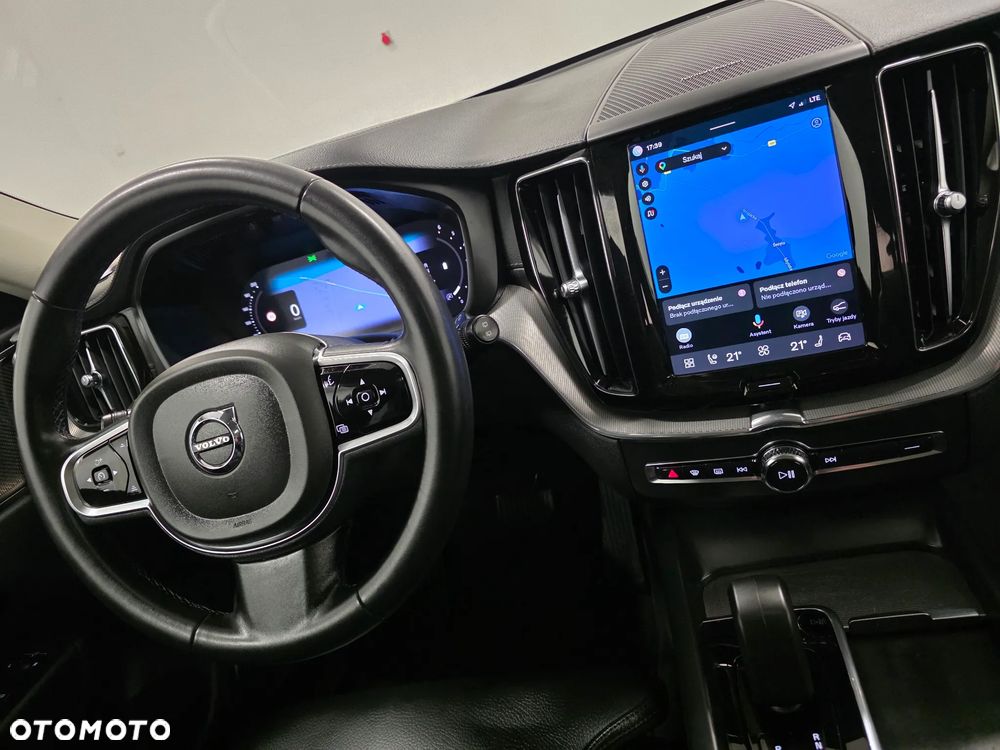 Volvo XC 60 B4 D Ultimate Dark - 8