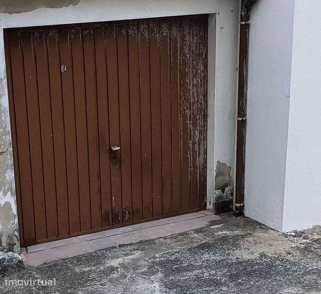 Garagem individual exterior - Grande imagem: 3/3