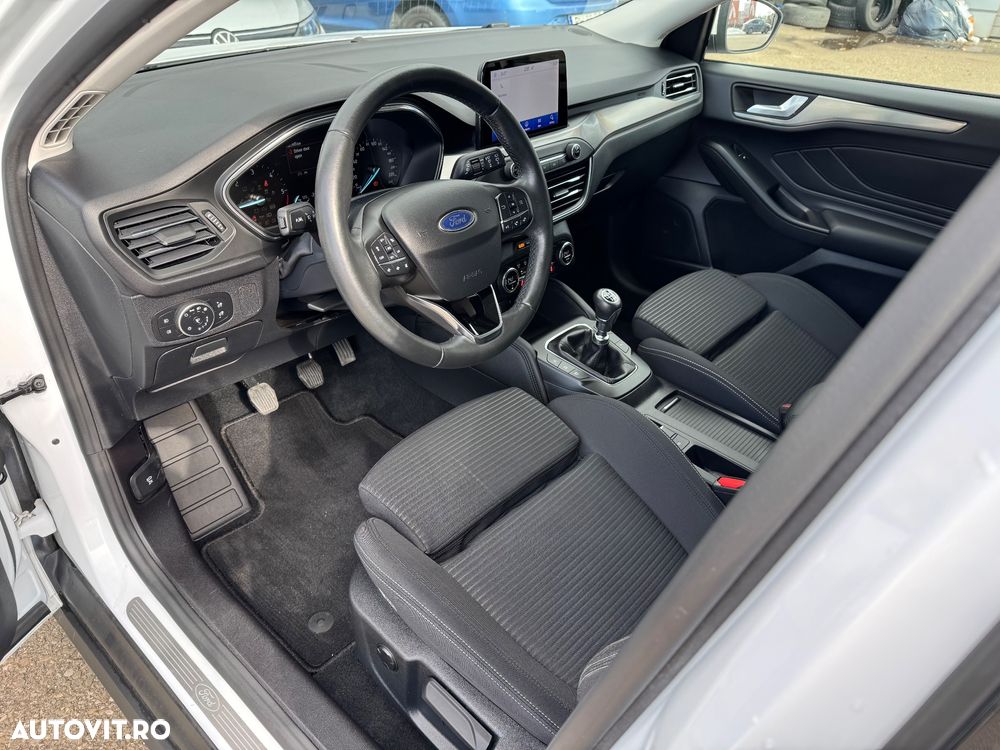 Ford Focus 1.5 EcoBlue Start-Stopp-System TITANIUM - 7