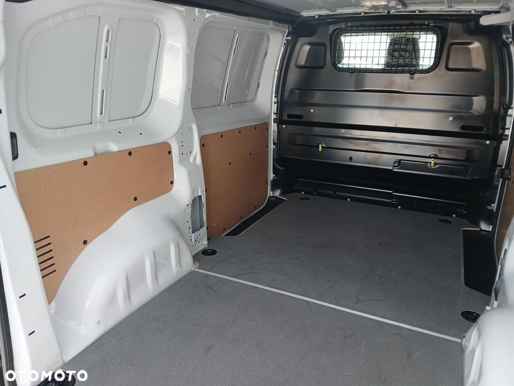 Toyota PROACE - 16