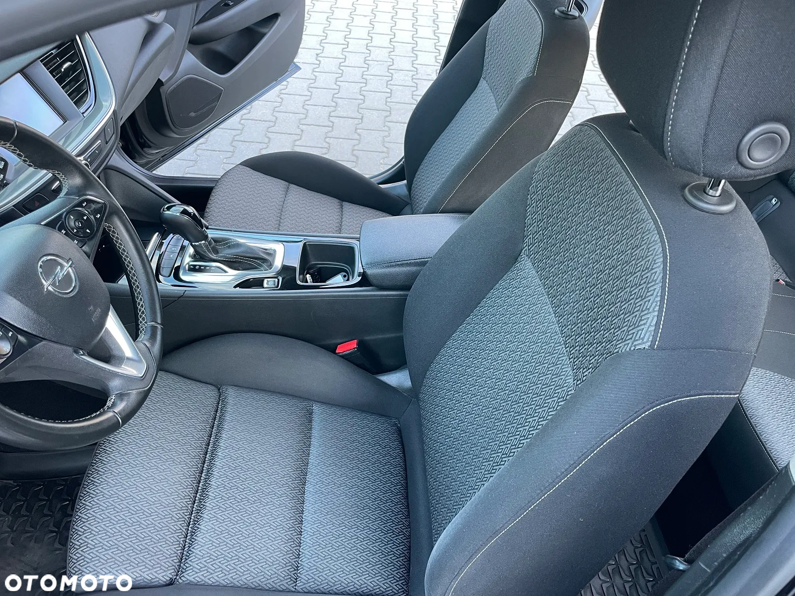Opel Insignia Sports Tourer 2.0 Diesel Automatik Business Edition - 13