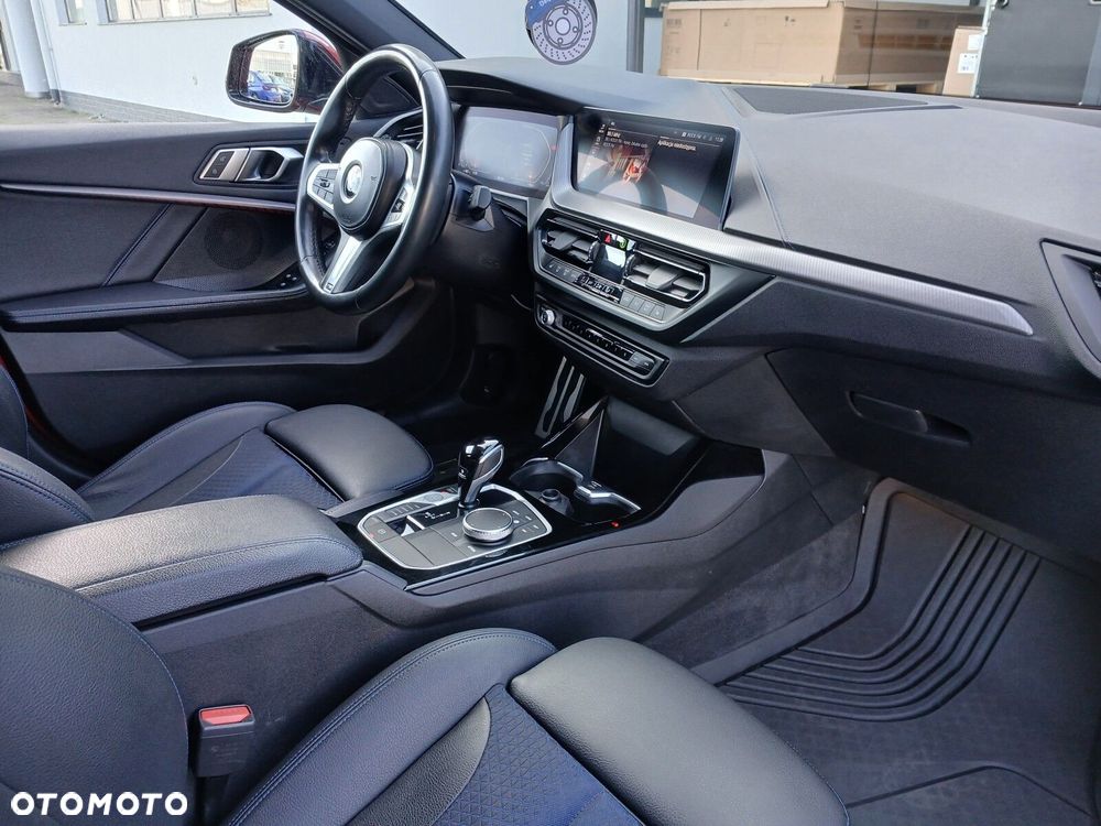 BMW Seria 1 - 25